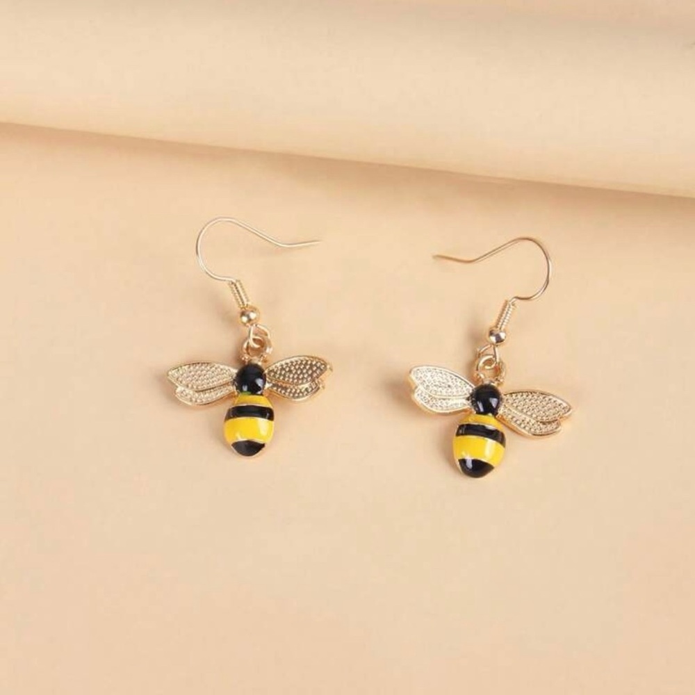 Brand New Bumblebee Dangle Earrings - Picture 13 of 16